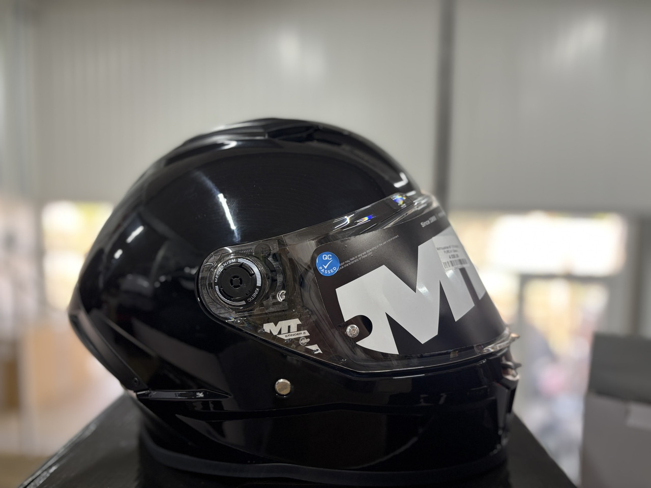 Мотошолом MT STINGER 2 PURE A1 Gloss