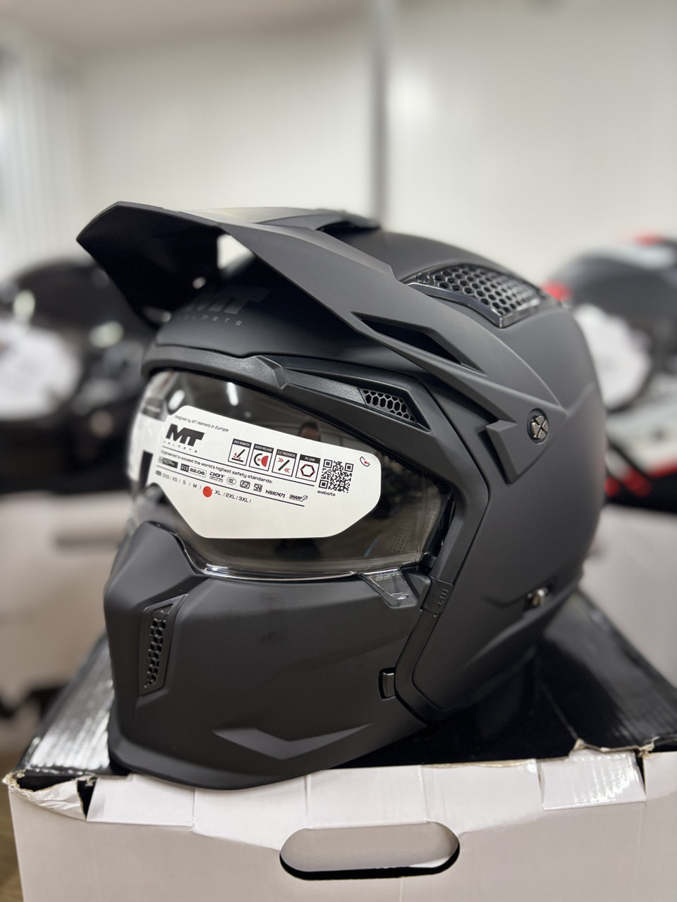 Мотошолом MT STREETFIGHTER SV